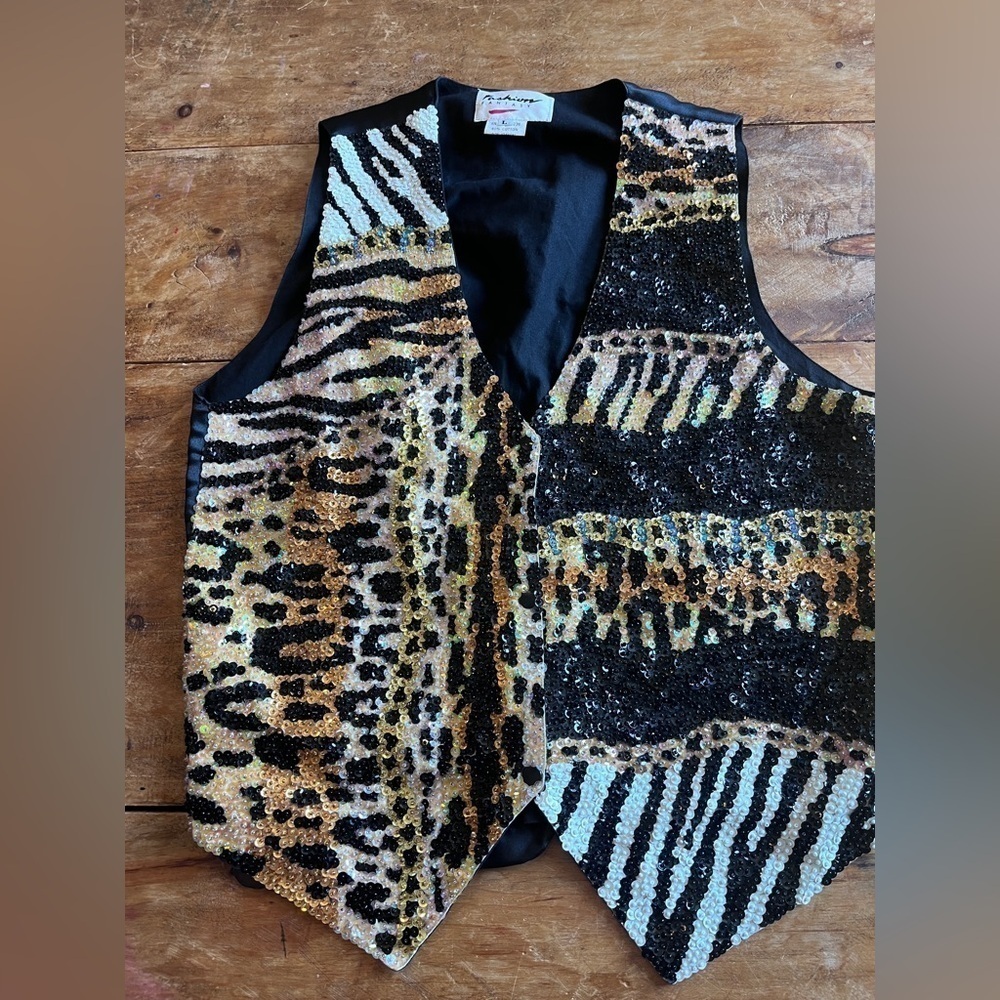 Vintage Fashion Fantasy animal print shiney sequined tie back vest size large